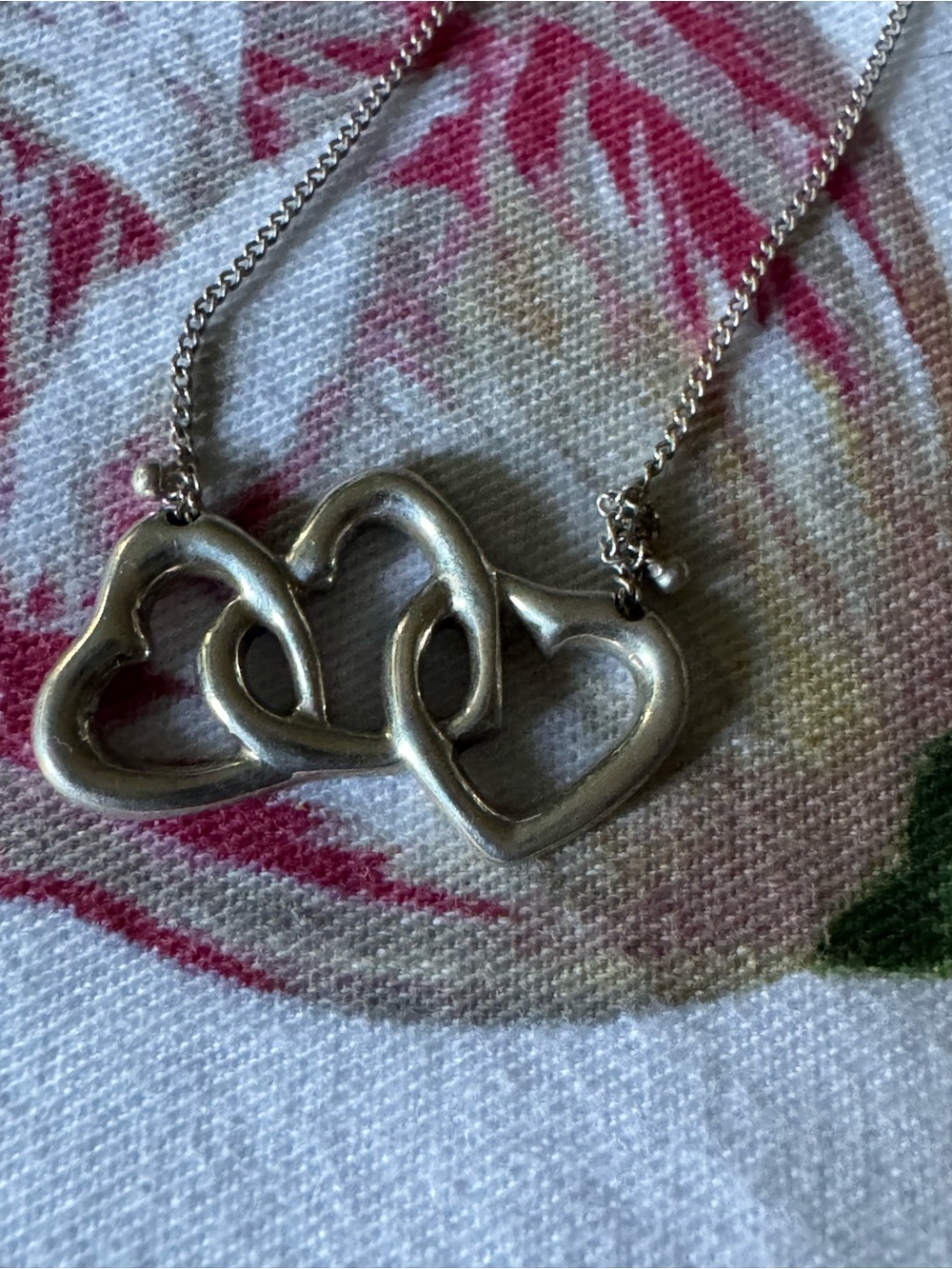 Authentic Tiffany & Co. Triple Interlocking Heart Necklace Sterling Silver